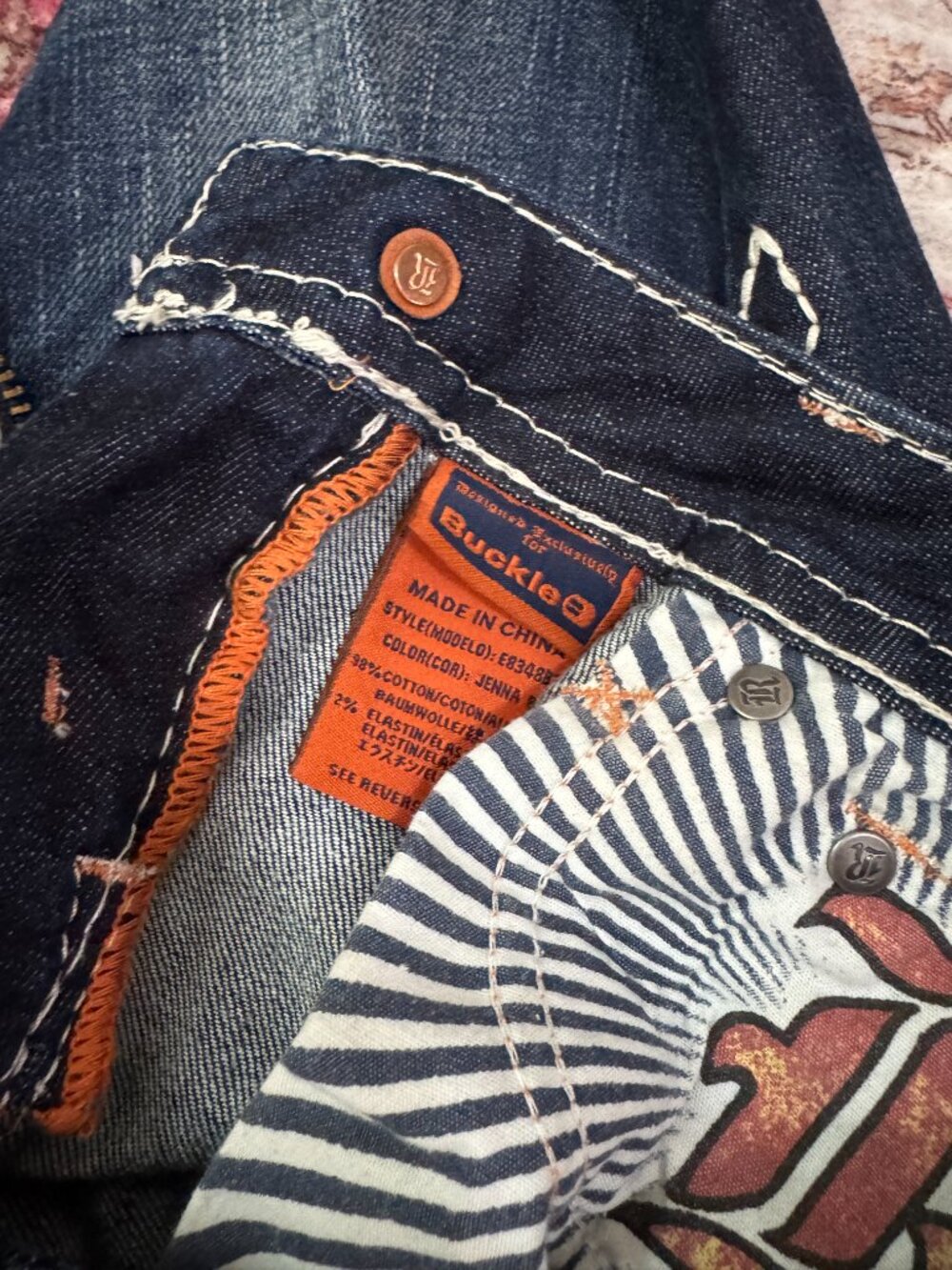 Rock Revival Jenna Boot Cut Jeans Dark Wash Thick Stitch Fleur de Lis Size 28 - Picture 7 of 11